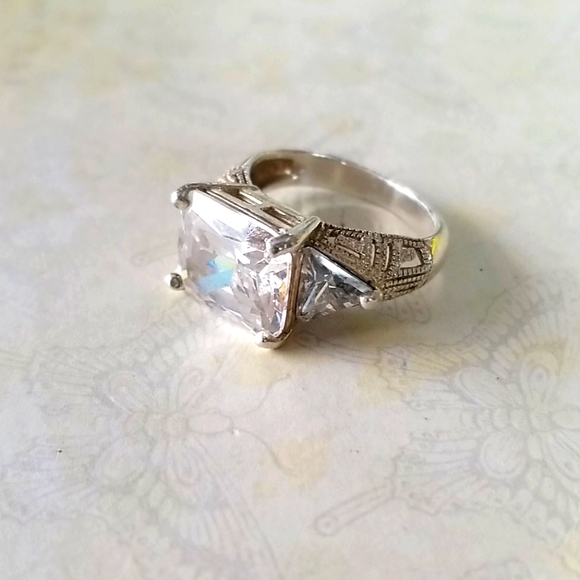 Vintage Cubic Zirconia Engagement Ring Sterling Silver 925 SZ 6 - Picture 14 of 16